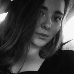 Meet your Posher, Carissa